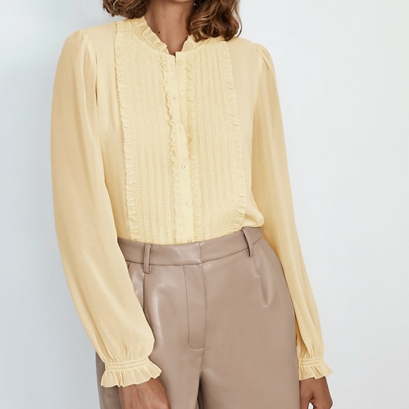 Aritzia Babaton Fiji Blouse in “Butter Yellow” - Picture 2 of 9